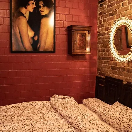 Poetic With Garden Апартаменты Берлин