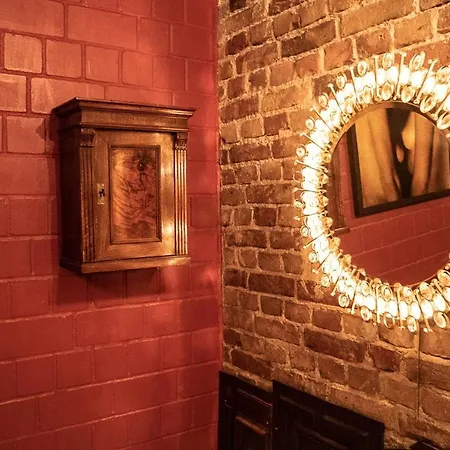 Poetic With Garden Апартаменты