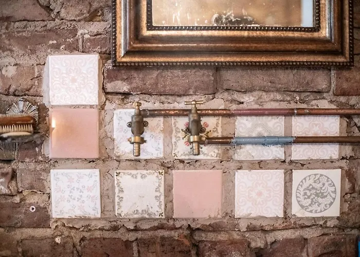 Poetic With Garden 베를린