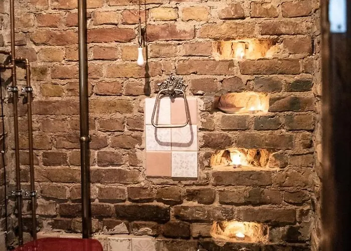 Poetic With Garden Apartament *